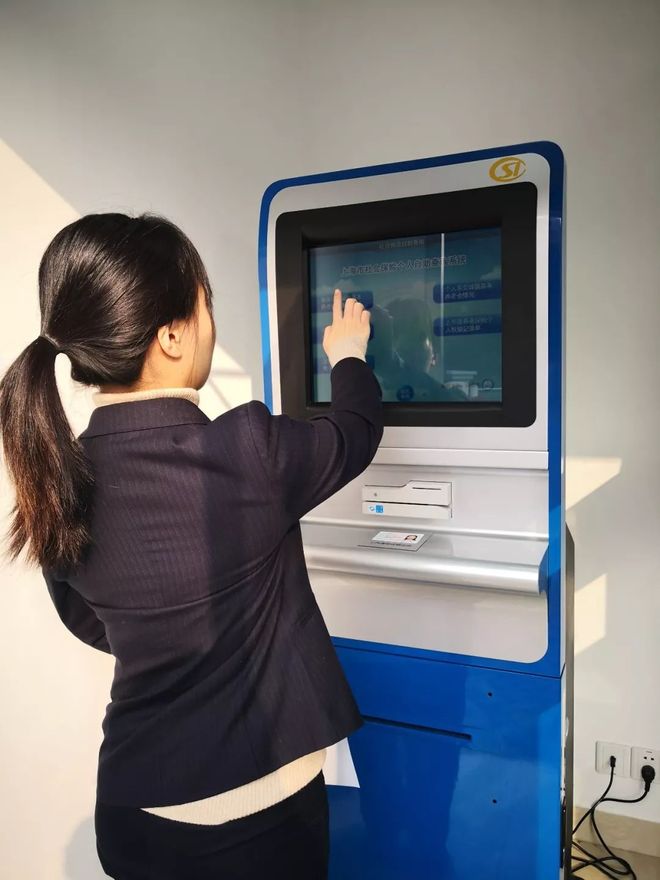 株洲24小时套医保卡回收(24小时套医保卡回收什么意思)