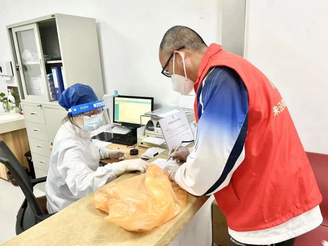 株洲24小时高价回收医保(24小时高价回收医保医保套出)